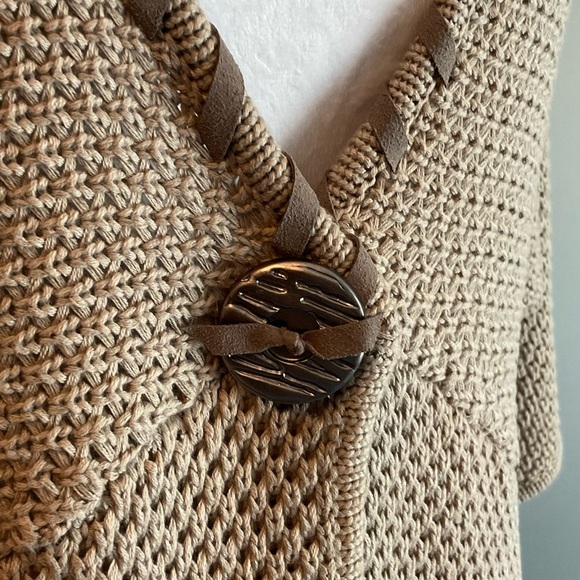 Ruby Rd Lg Cotton/Acrylic Blend Taupe 1 Button Crochet Sweater Faux Suede Trim - Picture 8 of 16